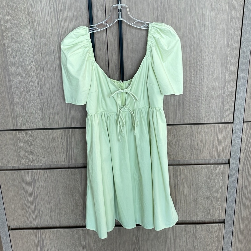 Abercrombie & Fitch | Green Keyhole Babydoll Dress - Puff Sleeves - Size M